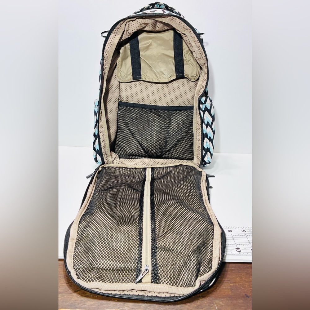 JuJuBe Be Right Back Chevron Backpack Diaper Bag Changing Pad Aqua Gray Black - Picture 3 of 13